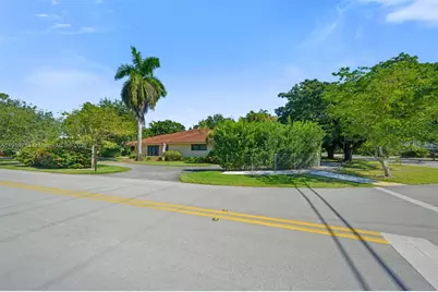13575 SW 69th Ct, Pinecrest, FL 33156 - Photo 16