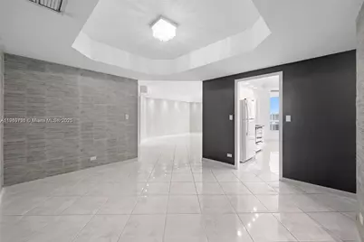 20191 E Country Club Dr #2603, Aventura, FL 33180 - Photo 8