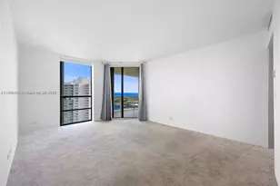 20191 E Country Club Dr, Aventura, FL 33180 - Photo 12