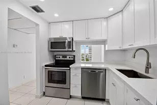 336 N Birch Rd, Fort Lauderdale, FL 33304 - Photo 14
