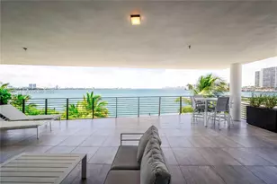 1930 Bay Dr, Miami Beach, FL 33141 - Photo 2