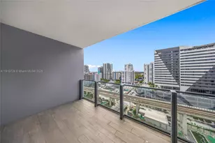 88 SW 7th St, Miami, FL 33130 - Photo 34