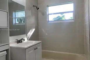 1609 S 25th Ave, Hollywood, FL 33020 - Photo 10