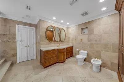 4403 Palm Ln, Miami, FL 33137 - Photo 18