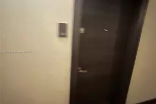 20515 E Country Club Dr, Aventura, FL 33180 - Photo 24