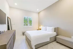 12021 SW 82nd Pl, Miami, FL 33156 - Photo 18