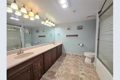2300 NE 33rd Ave #606, Fort Lauderdale, FL 33305 - Photo 12