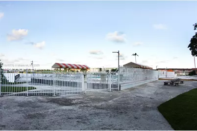 1301 NE Miami Gardens Dr #1726W, Miami, FL 33179 - Photo 56
