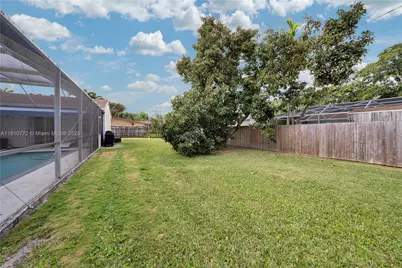 18900 Belview Dr, Cutler Bay, FL 33157 - Photo 26