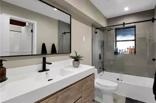 18900 Belview Dr, Cutler Bay, FL 33157 - Photo 16