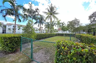 2600 S University Dr, Davie, FL 33328 - Photo 22