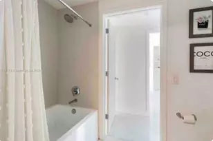 501 NE 31st St, Miami, FL 33137 - Photo 16