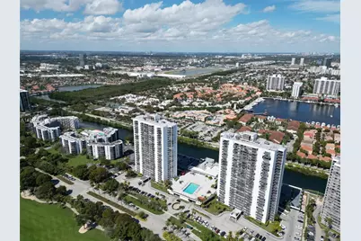 3675 N Country Club Dr #1906, Aventura, FL 33180 - Photo 54