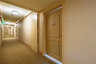 3675 N Country Club Dr, Aventura, FL 33180 - Photo 40