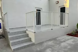 1670 SW 11th Terrace, Miami, FL 33135 - Photo 14