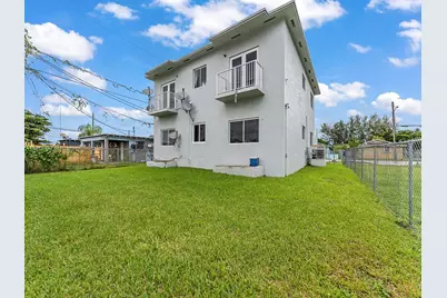 1514 NW 5th Ave, Florida City, FL 33034 - Photo 8