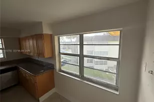 1540 NE 191st St, Miami, FL 33179 - Photo 6