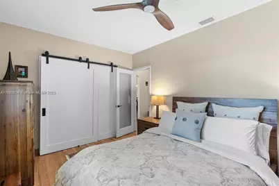 2431 Overbrook St, Coconut Grove, FL 33133 - Photo 14