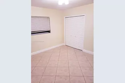 1031 N 16th Ct, Hollywood, FL 33020 - Photo 10
