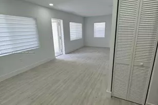 1670 SW 11th Terrace, Miami, FL 33135 - Photo 2