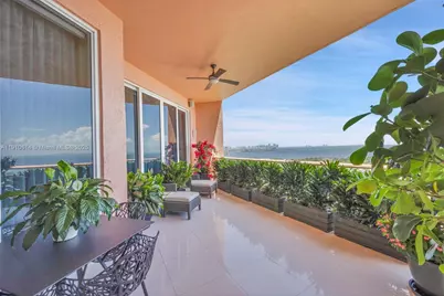 10 Edgewater Dr #PH-C, Coral Gables, FL 33133 - Photo 30