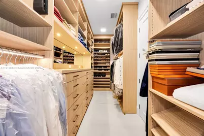 10 Edgewater Dr #PH-C, Coral Gables, FL 33133 - Photo 22