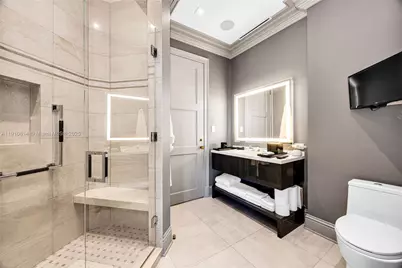 10 Edgewater Dr #PH-C, Coral Gables, FL 33133 - Photo 26