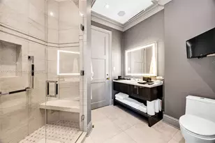 10 Edgewater Dr, Coral Gables, FL 33133 - Photo 26