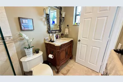 3887 Tree Top Dr #3887, Weston, FL 33332 - Photo 32