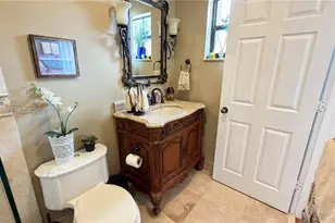 3887 Tree Top Dr, Weston, FL 33332 - Photo 32