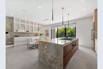270 N Shore Dr, Miami Beach, FL 33141 - Photo 12