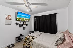 8033 NW 29th St, Sunrise, FL 33322 - Photo 24