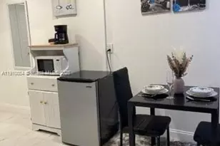 2215 Mayo St, Hollywood, FL 33020 - Photo 4