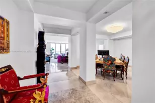 808 E Brickell Key Dr, Miami, FL 33131 - Photo 2