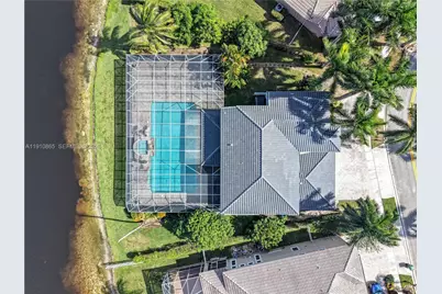 13787 NW 19th Ct, Pembroke Pines, FL 33028 - Photo 38