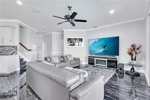 13787 NW 19th Ct, Pembroke Pines, FL 33028 - Photo 16