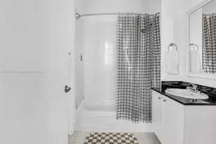 2200 NE 4th Ave, Miami, FL 33137 - Photo 32