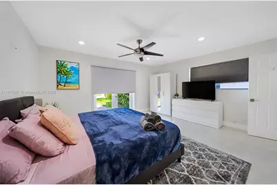 31 SE 12th St, Pompano Beach, FL 33060 - Photo 28