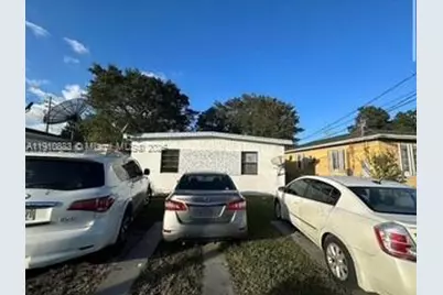 1785 NW 56th St, Miami, FL 33142 - Photo 2
