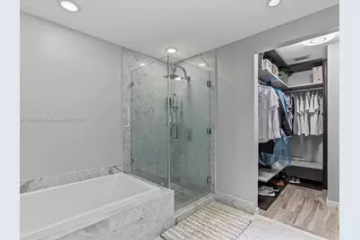 801 S Miami Ave #4402, Miami, FL 33130 - Photo 30