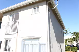 180 Riviera Cir, Weston, FL 33326 - Photo 22