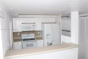 180 Riviera Cir, Weston, FL 33326 - Photo 20