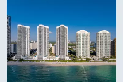 16001 Collins Ave #3007, Sunny Isles Beach, FL 33160 - Photo 2