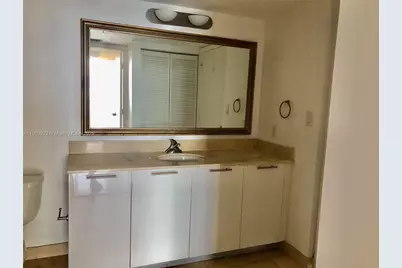 1800 N Bayshore Dr #605, Miami, FL 33132 - Photo 14