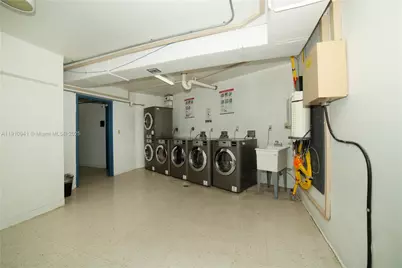 100 Bayview Dr #325, Sunny Isles Beach, FL 33160 - Photo 70