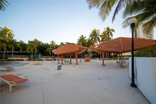 100 Bayview Dr, Sunny Isles Beach, FL 33160 - Photo 74