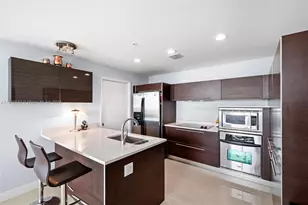 1900 N Bayshore Dr, Miami, FL 33132 - Photo 10