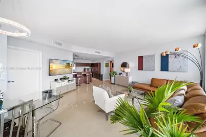 1900 N Bayshore Dr #2512, Miami, FL 33132 - Photo 26