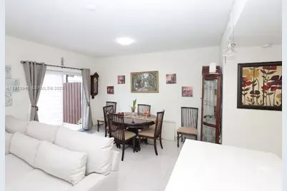 13721 SW 259th Ln, Homestead, FL 33032 - Photo 4