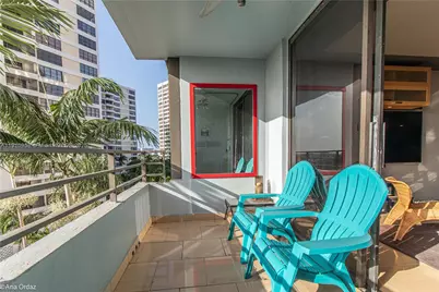 500 Three Islands Blvd #308, Hallandale Beach, FL 33009 - Photo 2
